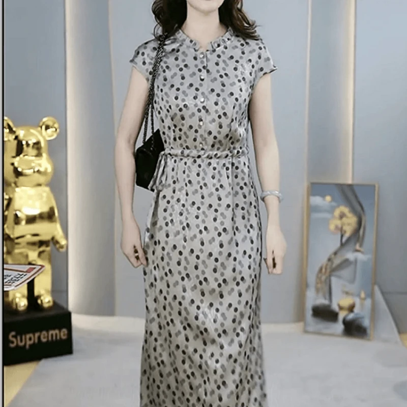 2025夏季新款时尚轻奢优雅洋气高端精致修身显瘦波点中长款连衣裙
