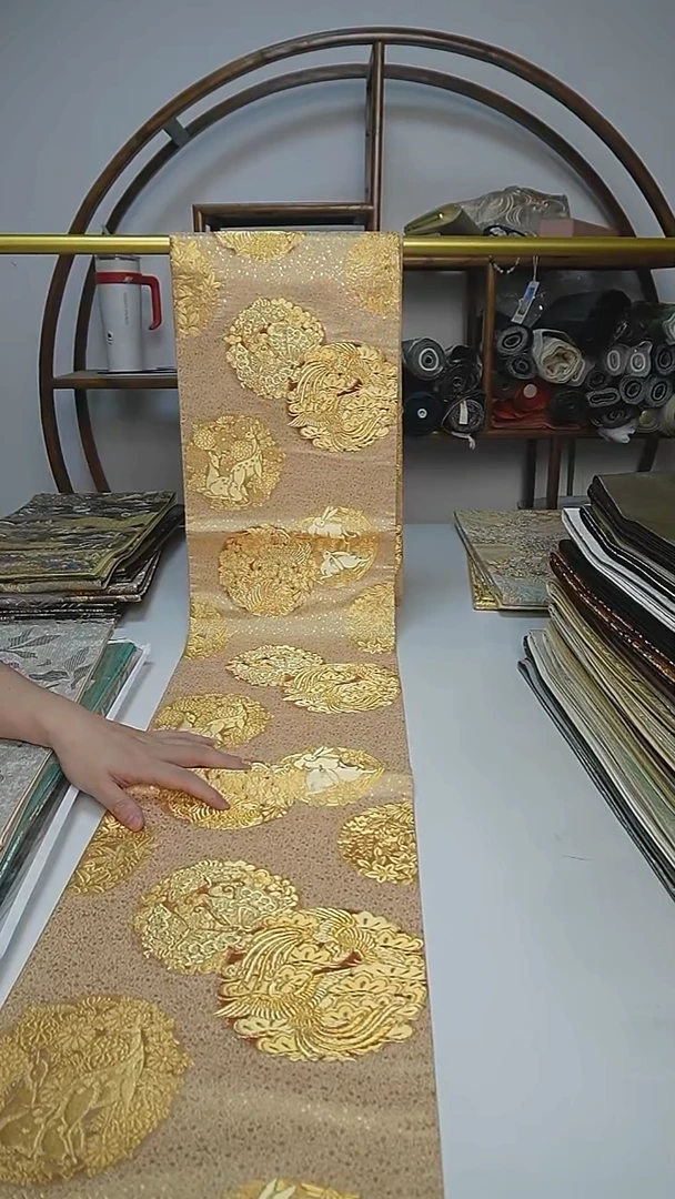 织绣29西阵织六通团花