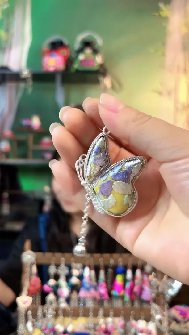 织绣彩云南阁非遗老绣684