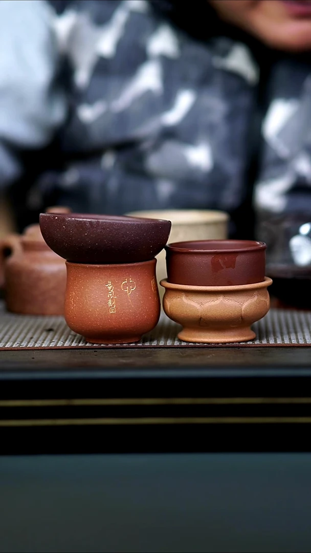 茶壶紫砂底槽清铃铛杯+粗砂天青普洱杯 +云心杯+黄金段莲华杯