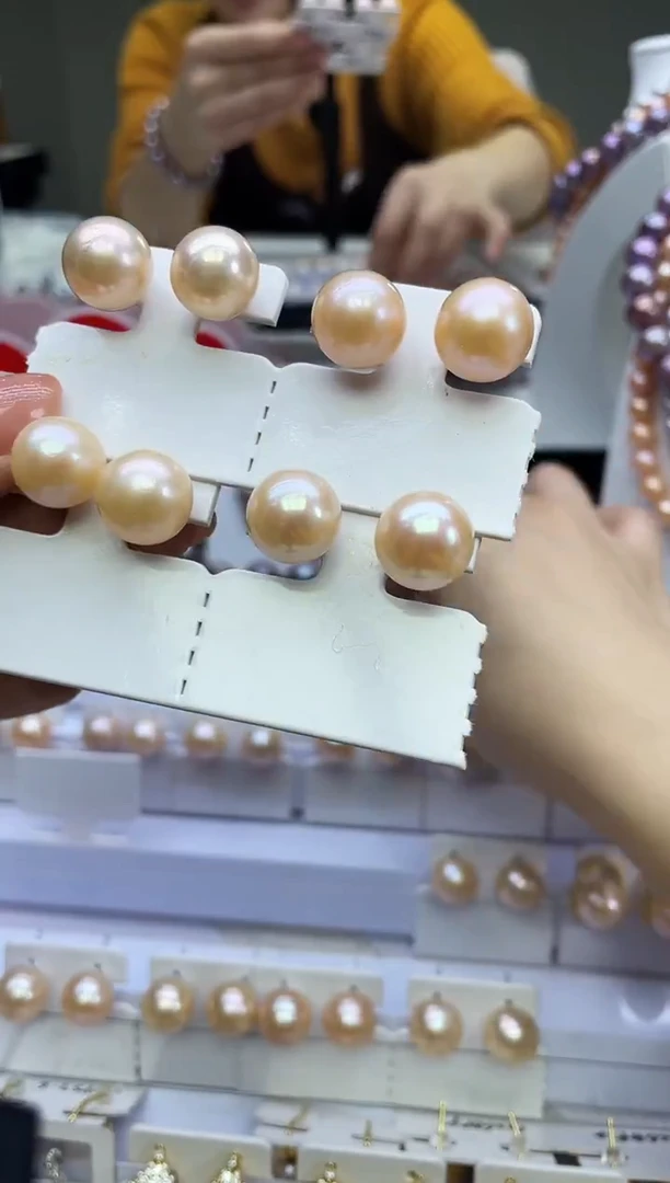 未镶嵌耳饰淡水珍珠中国红耳饰