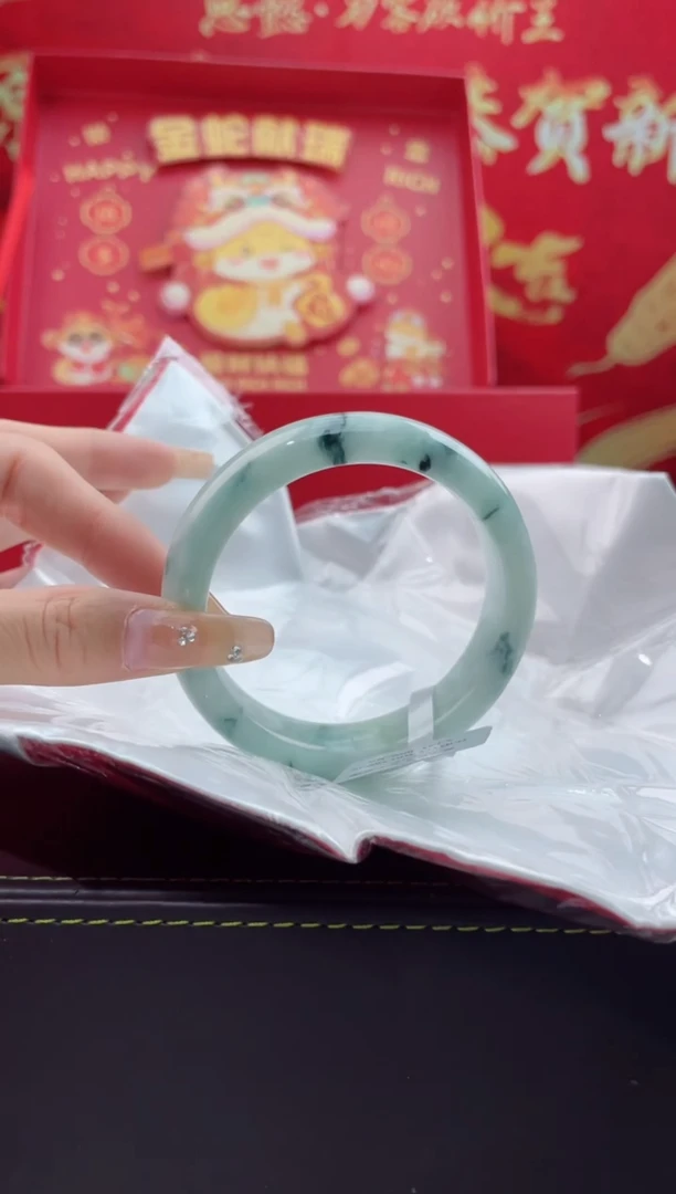 【闪购商品】翡翠手镯未镶嵌翡翠手镯（微瑕）