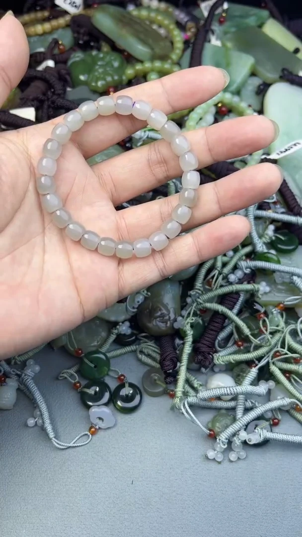 颈饰未镶嵌和田玉多样性发货拍一发一