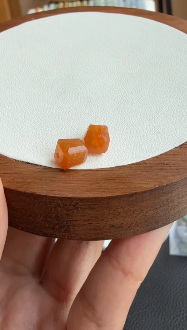 未镶嵌定制翡翠L****姐560