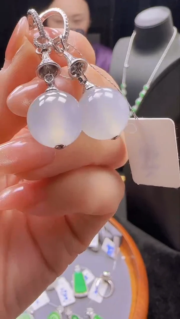 【闪购商品】翡翠耳坠18K金镶嵌天然缅甸翡翠A货冰珠耳坠