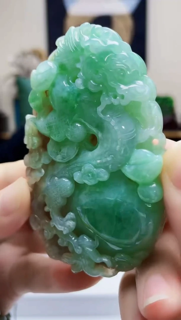 未镶嵌定制翡翠吊坠165