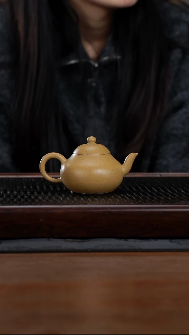 茶壶紫砂谦**信145cc黄龙山原矿段泥梨形16