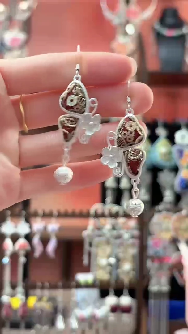 织绣 云织谣民族风精美饰品   6