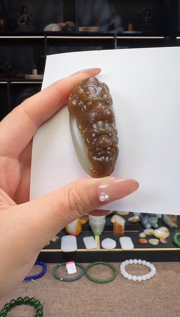 颈饰未镶嵌和田玉等*起糖白般若56g