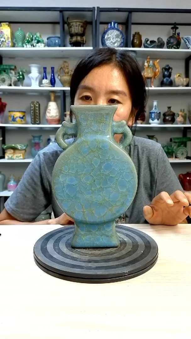 经典精美复古风格瓷器