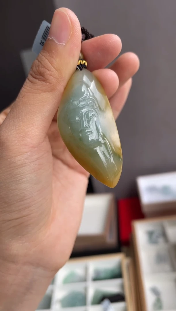 吊坠(不含链)未镶嵌翡翠天然缅甸A货翡翠