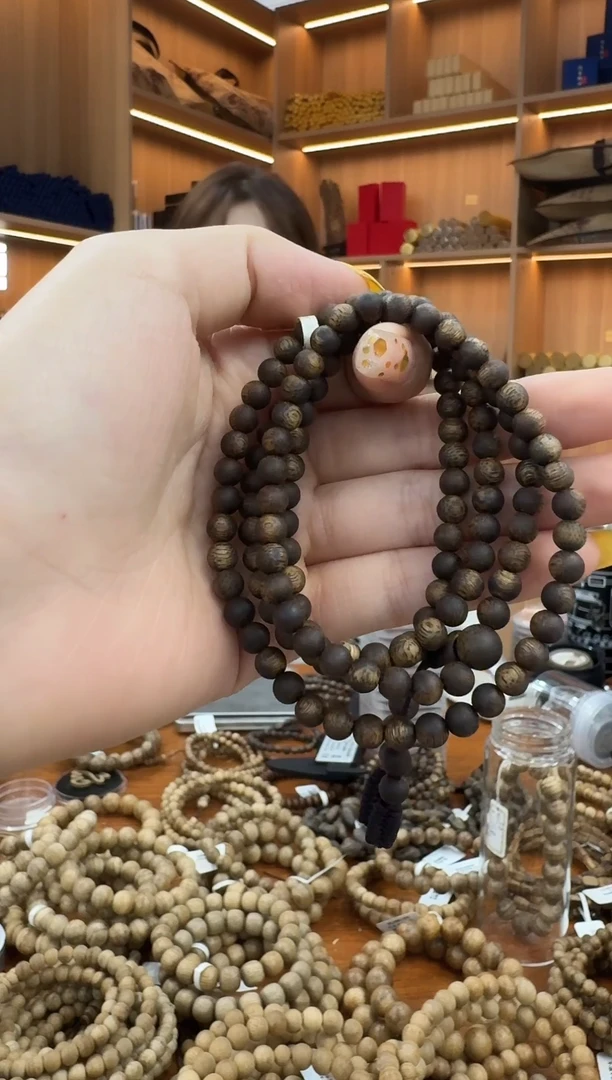 沉香手串棋楠乌身圆珠多圈多样性发一条卡5