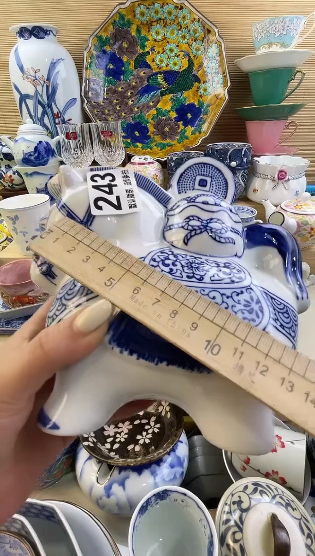 摆件阿*摆件瓷器瓷器瓷器