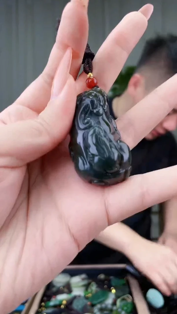 未镶嵌和田玉挂件拍一发一，多样性发货！