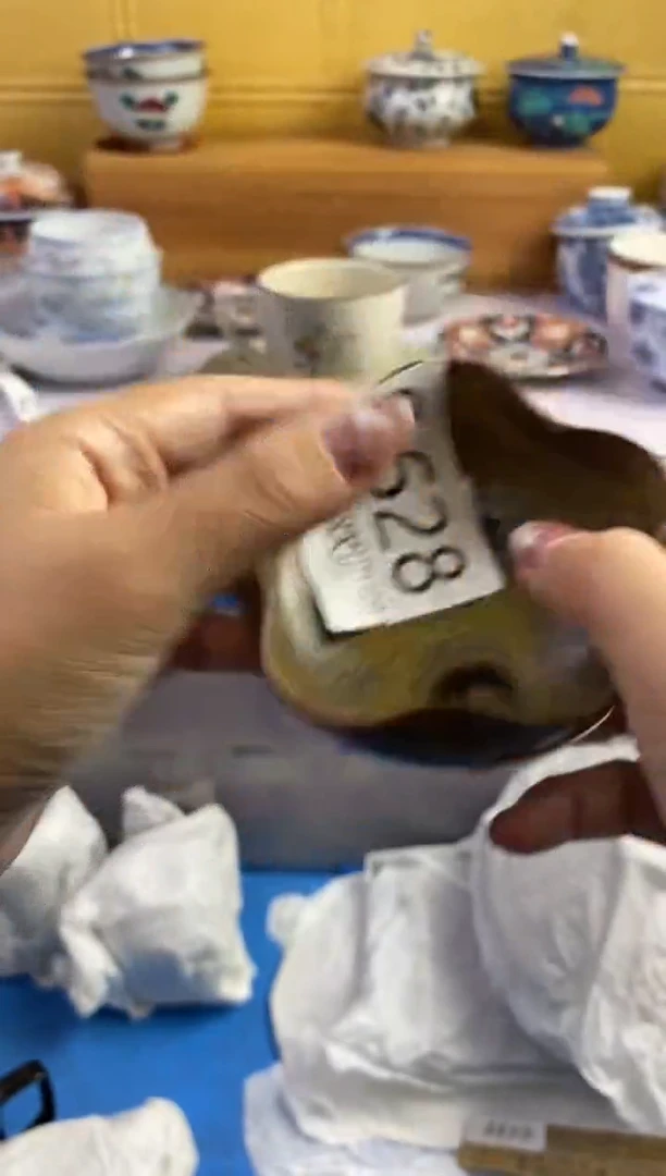 手工艺品琉璃吴*T628请谨慎参拍.不退不换.