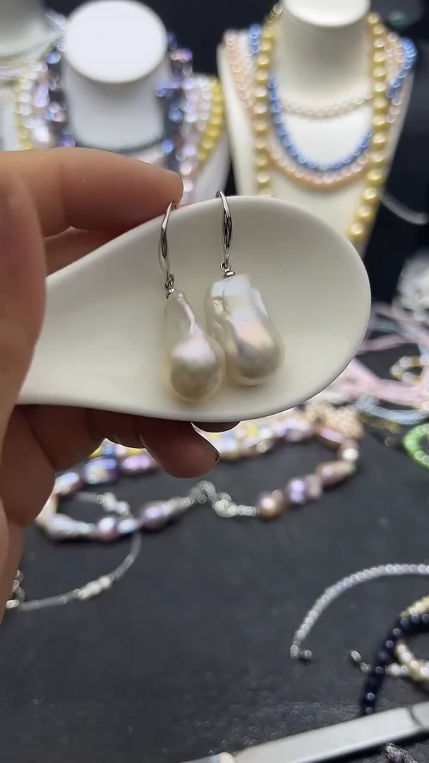 颈饰未镶嵌淡水珍珠多人