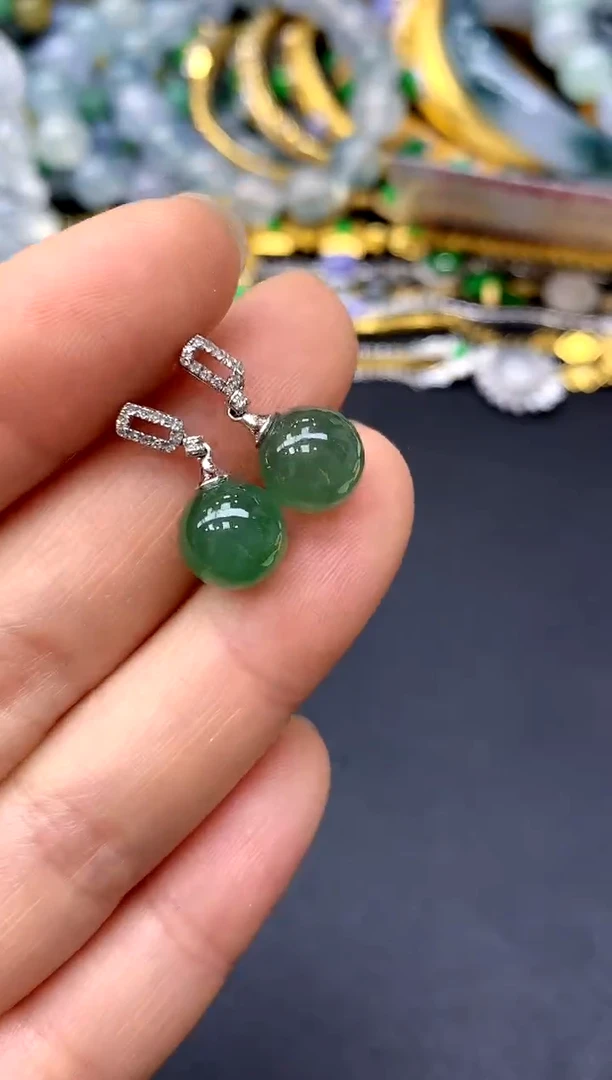 18K金镶嵌翡翠耳饰412-中国好珍宝