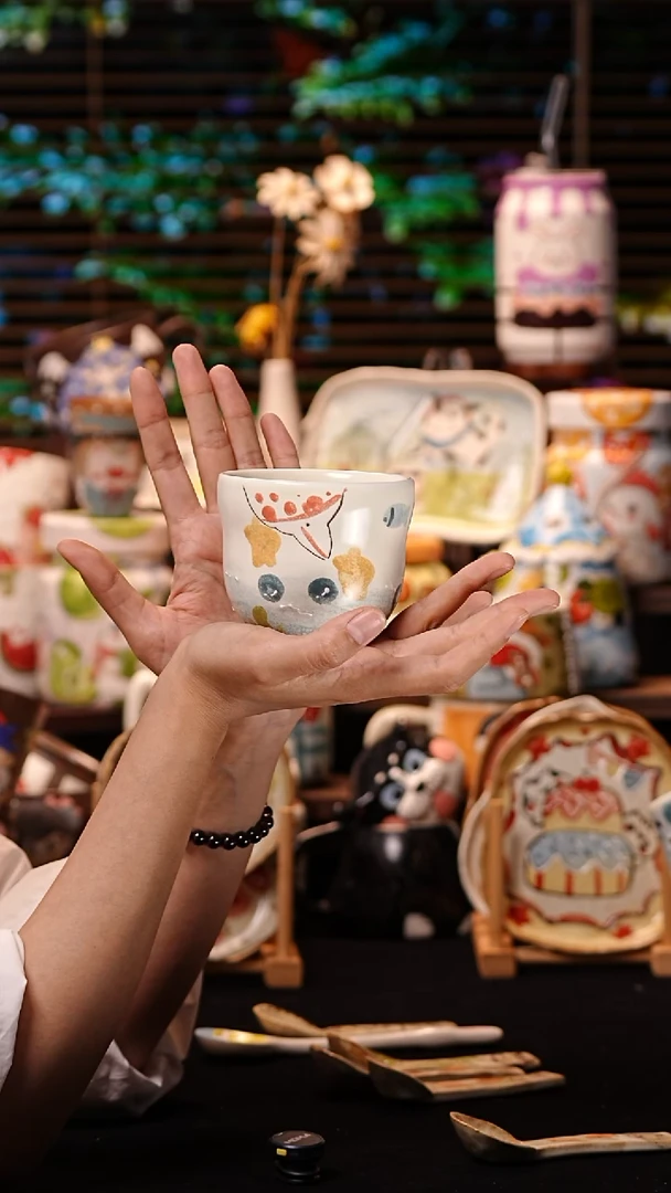 其他景德镇釉下彩手绘设计师款陶瓷