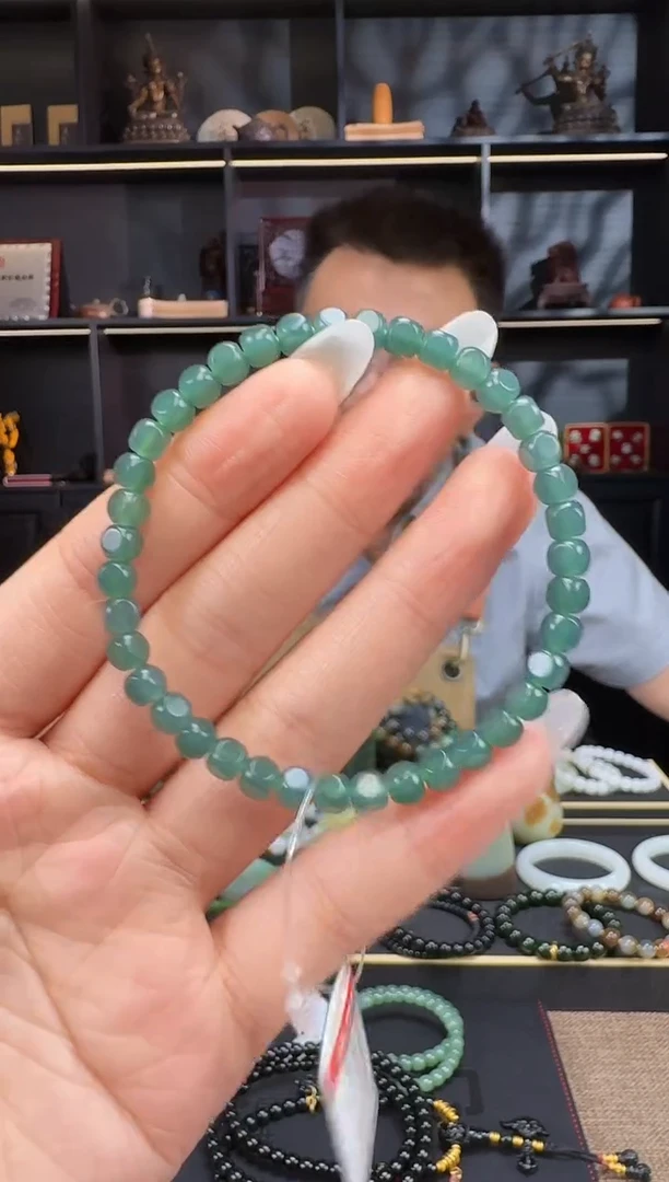 翡翠未镶嵌颈饰5mm方糖手串