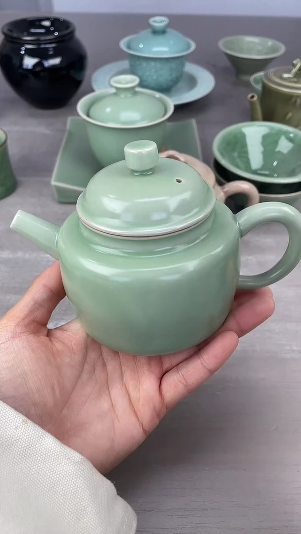 青瓷仓储清仓福利微瑕