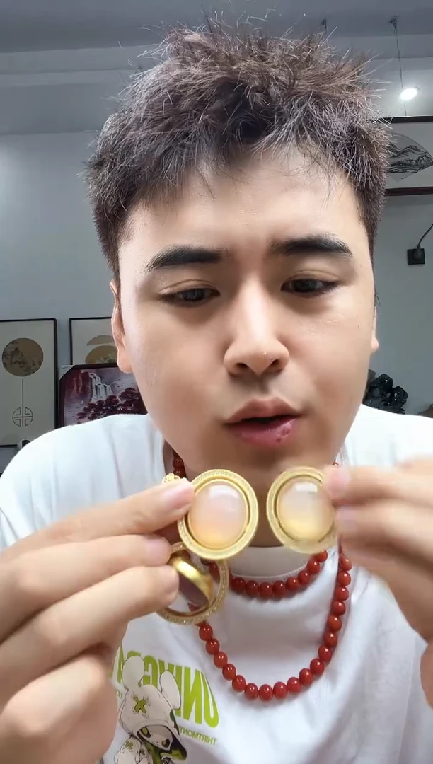 玛瑙/玉髓颈饰合金双面吊坠