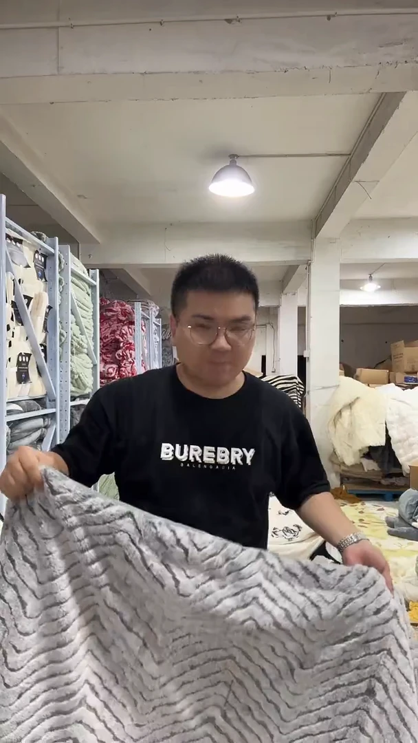 棉【兔毛被2x1.8米】外贸原单毛毯底价清货拼手速