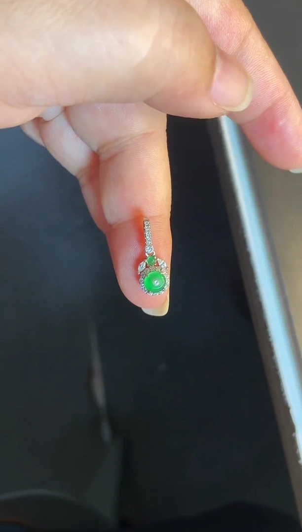 吊坠(不含链)银S925镶嵌翡翠1