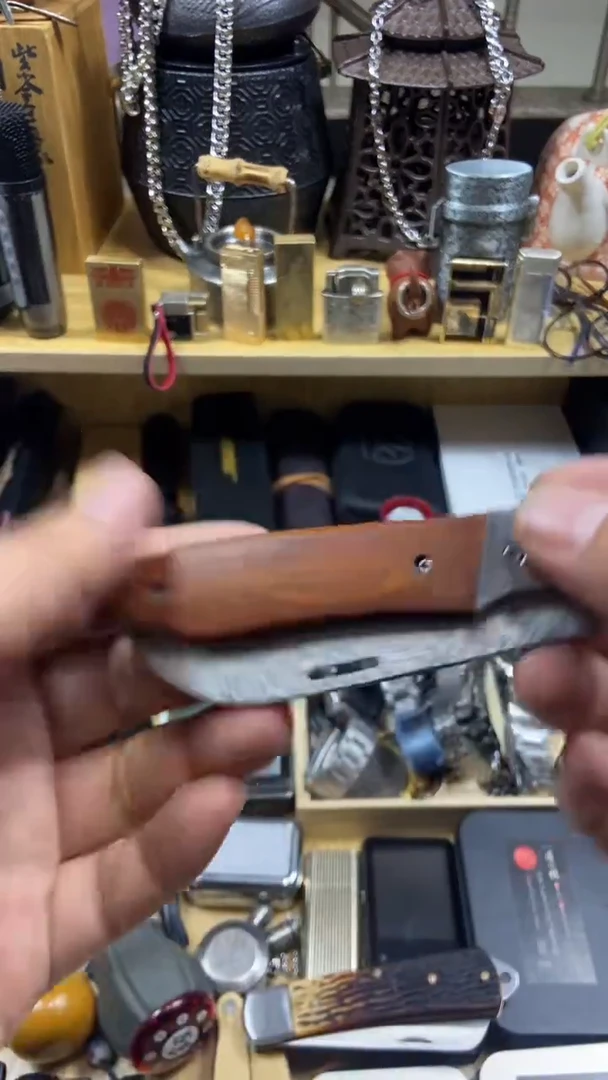 瓷片闪购商品  如图所示