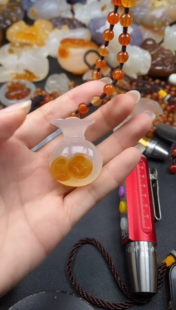 未镶嵌1玛瑙/玉髓猫ll