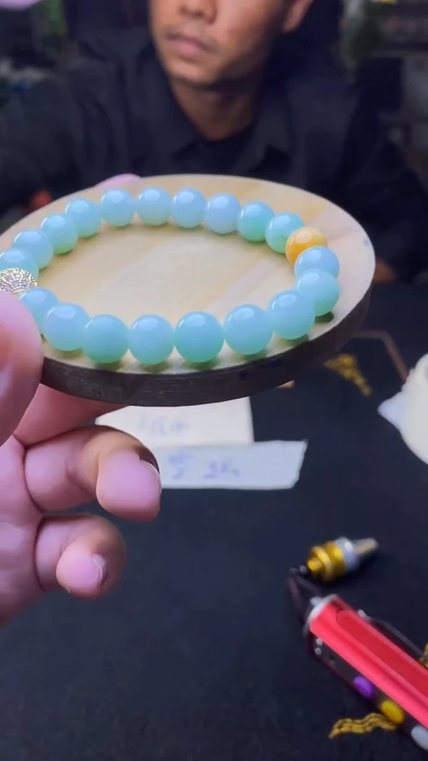 定制翡翠未镶嵌天然缅甸A货翡翠，多样性发货，拍一发一