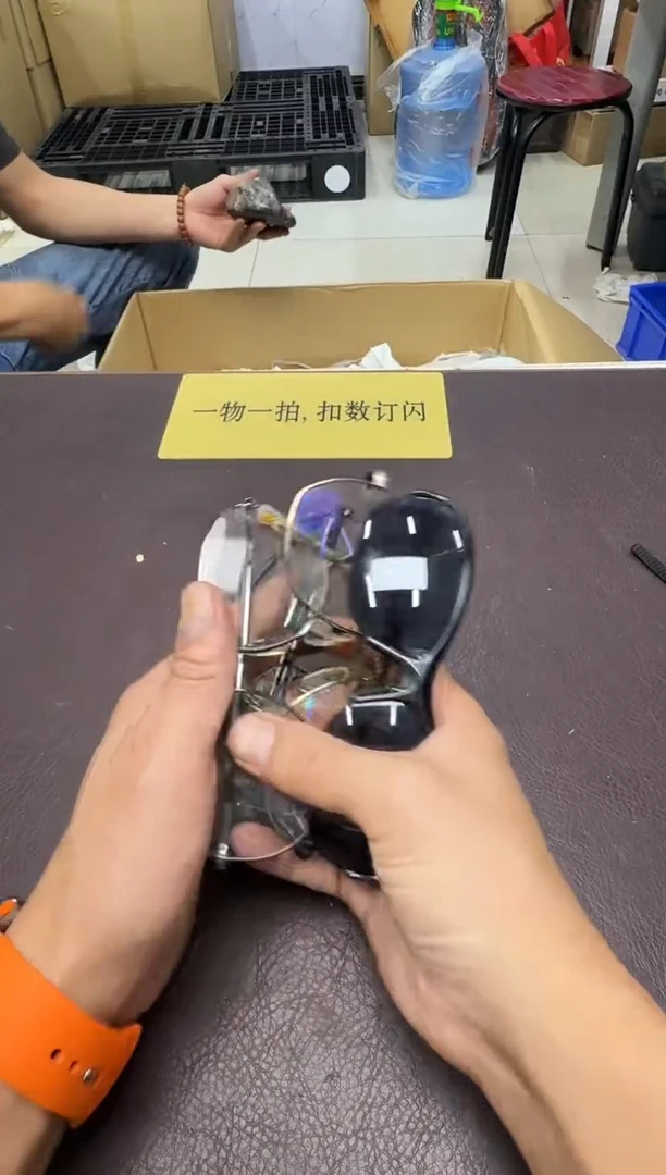 手工艺品琉璃放**颠499