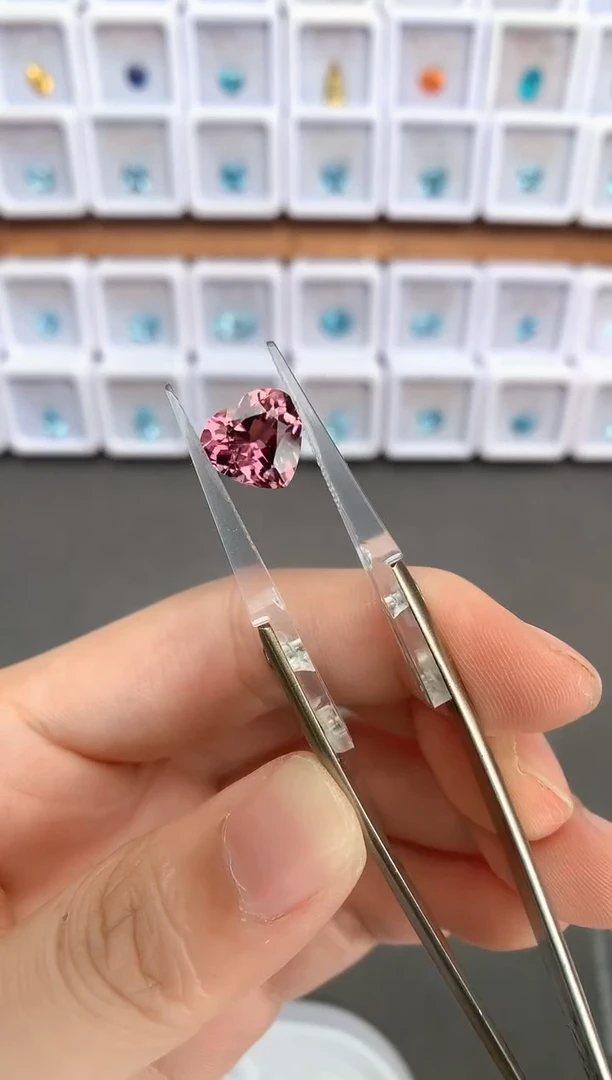 未镶嵌裸石定制碧玺3.5ct 041