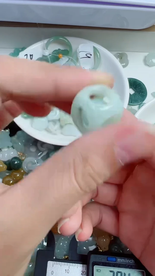 散珠翡翠335号链接，A货翡翠
