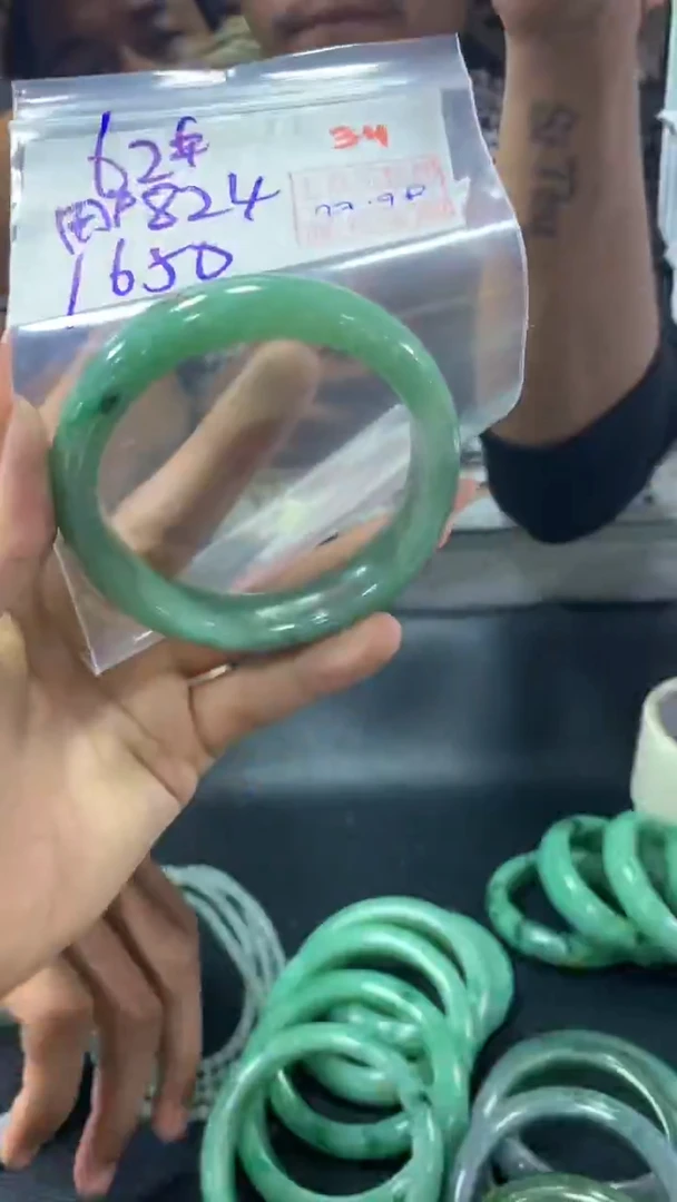 未镶嵌定制翡翠用****834毛货需精细抛光定制+多样性发1+1650