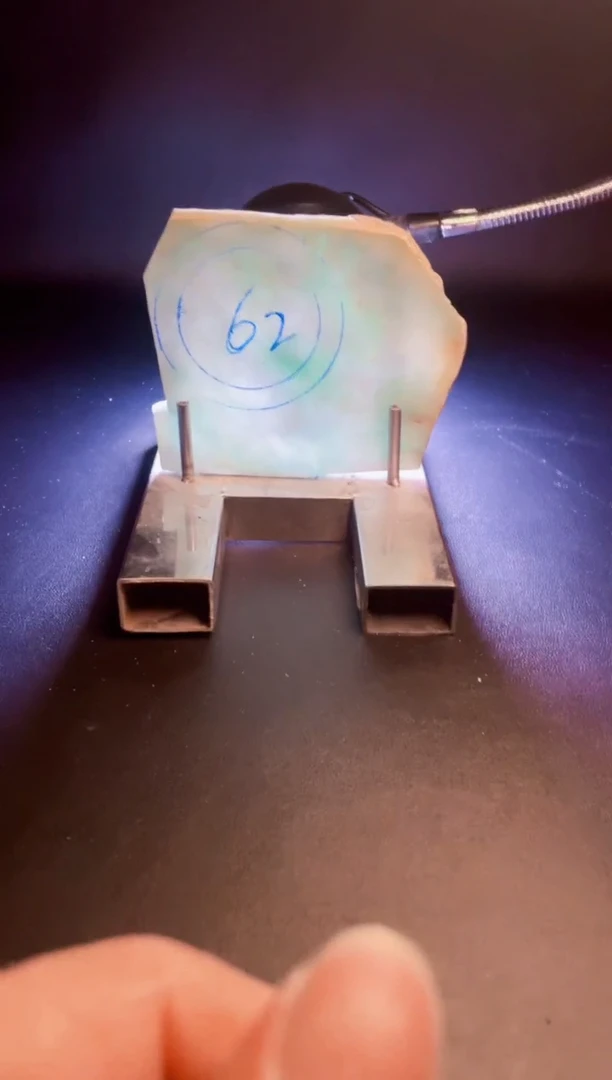 未镶嵌手镯定制翡翠?****型翡翠