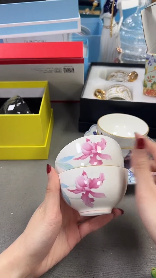 瓷片瓷片新号开播 全场放漏