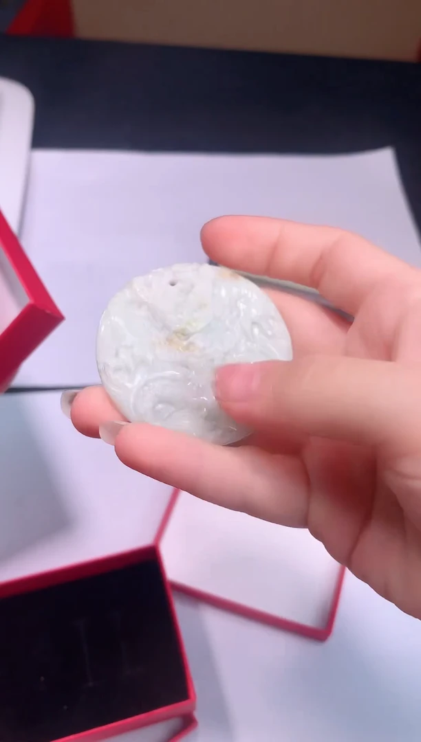 颈饰未镶嵌翡翠0芹0翡翠珠宝295