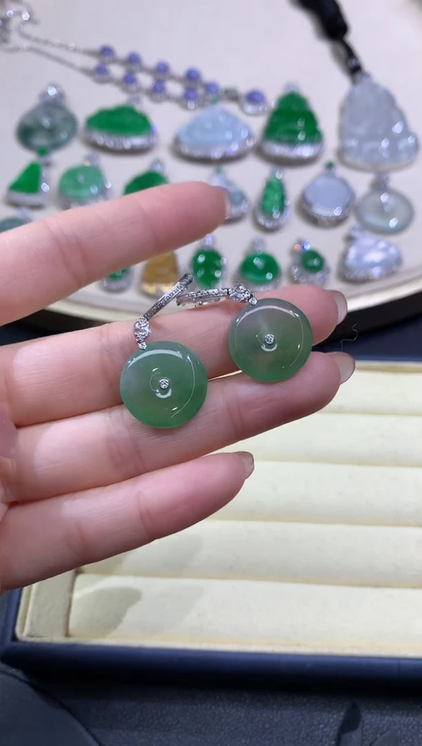 18K金镶嵌翡翠耳饰耳饰A5|9800