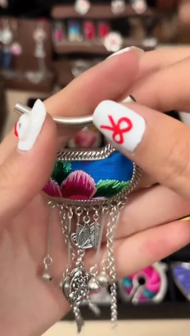 【闪购商品】织绣织绣民族风老绣饰349