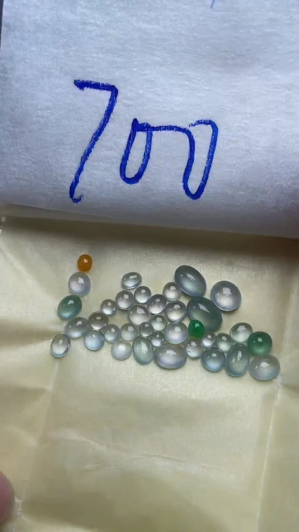 定制翡翠未镶嵌天然缅甸翡翠A货74