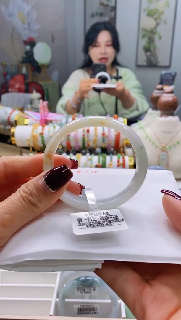 未镶嵌手镯翡翠6号贵妃54.4/5152正/短48.0/13.0*6.3