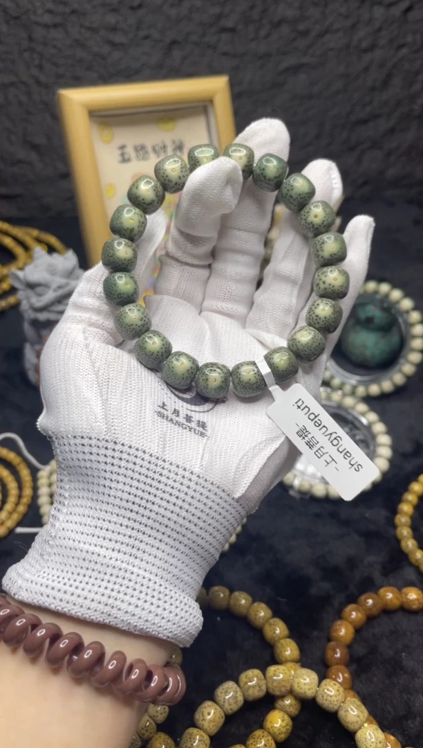 星月菩提手串E12单圈手串12X11 G051