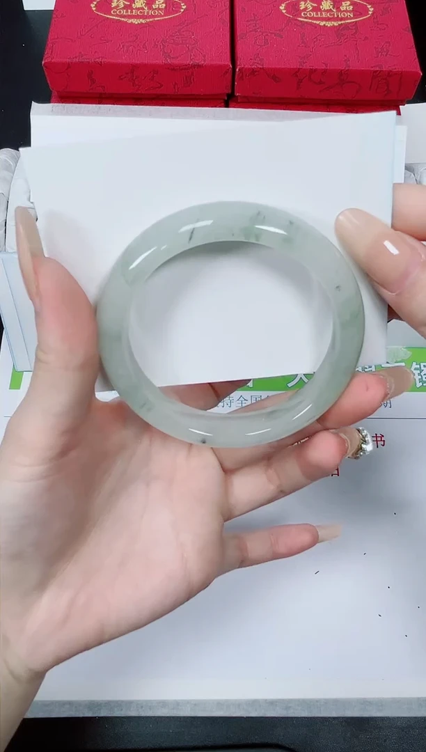 【闪购商品】石英质玉手镯未镶嵌K235-55.5