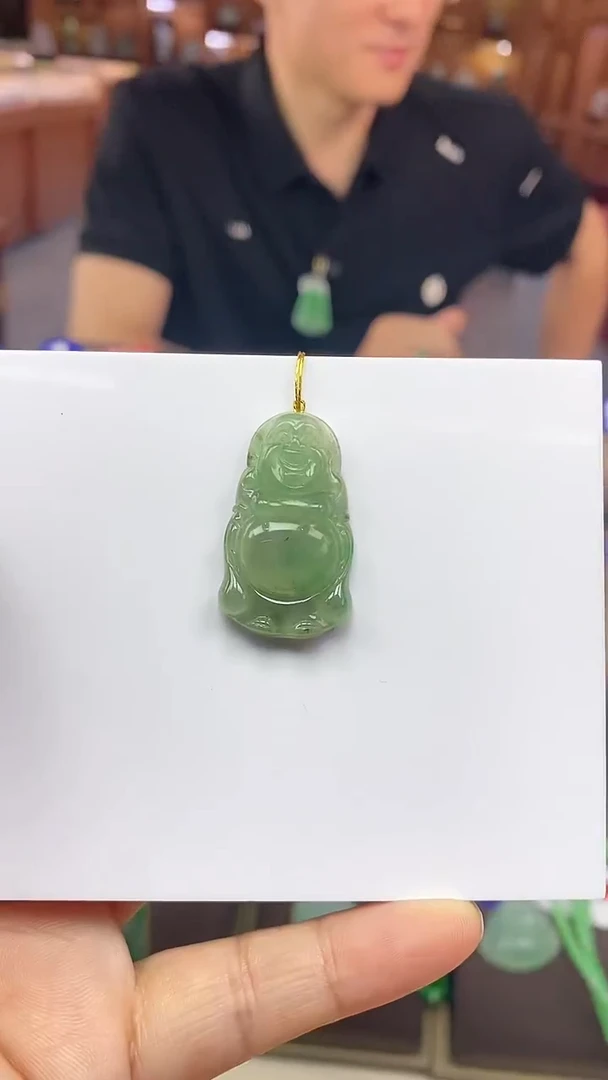 颈饰未镶嵌翡翠佛公