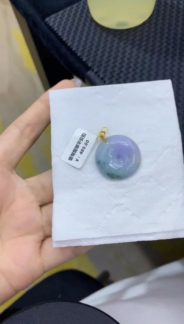 颈饰未镶嵌翡翠天然缅甸翡翠A货