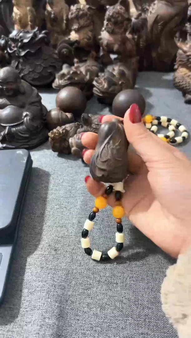 【闪购商品】木木雕欢迎老铁，来我家