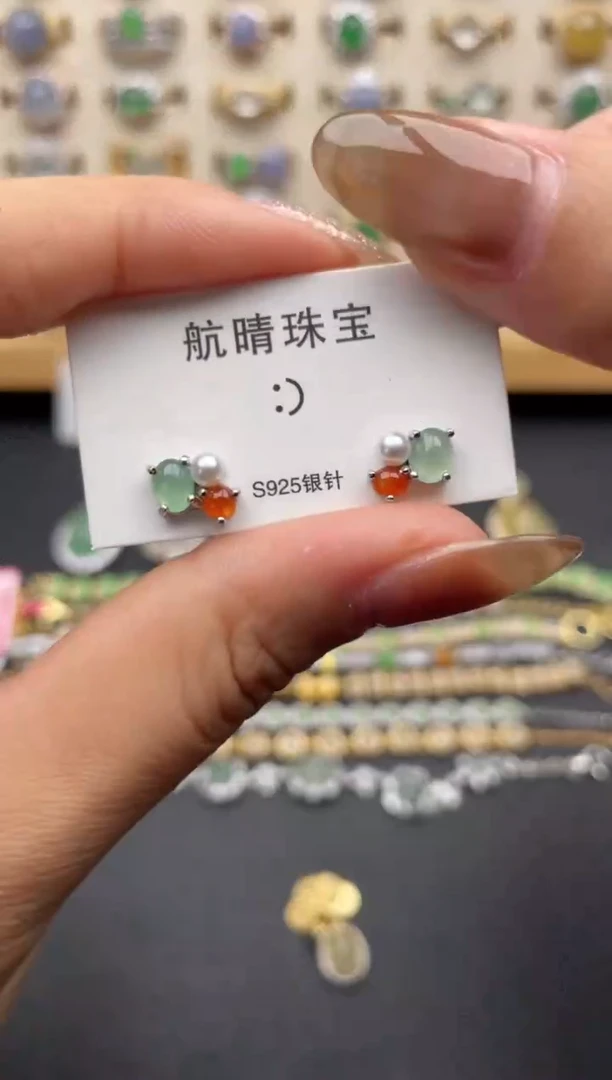 翡翠戒指银S925镶嵌一物一证一礼盒