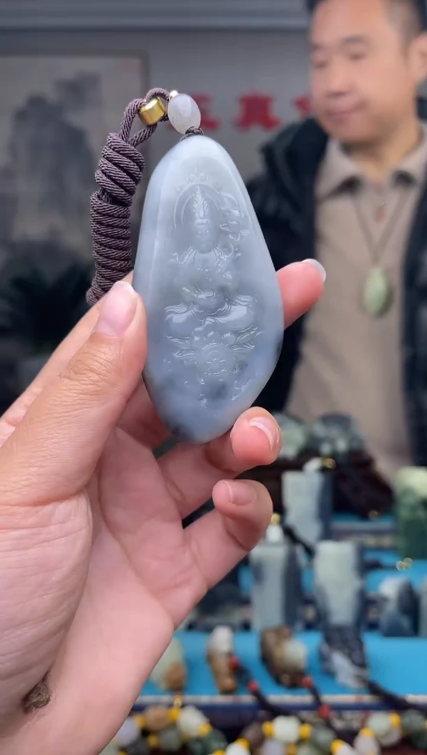 未镶嵌和田玉挂件1
