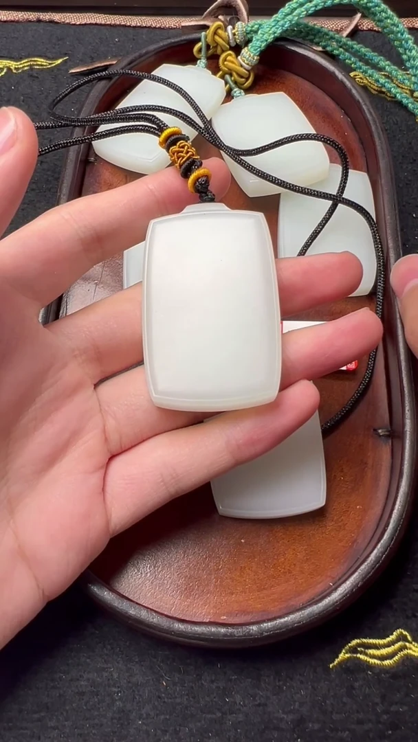 【闪购商品】和田玉吊坠(不含链)未镶嵌HBHT000030