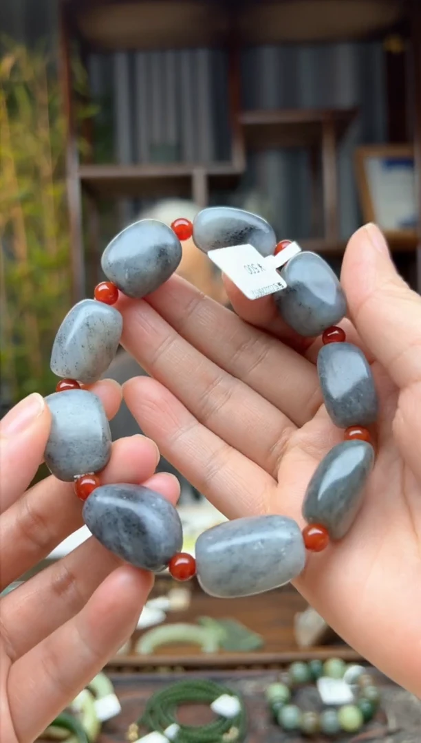 【闪购商品】和田玉颈饰未镶嵌手串